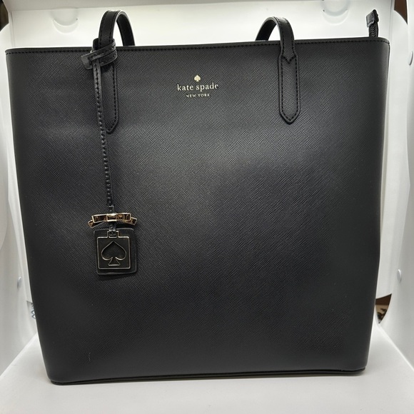 kate spade Handbags - Kate Spade Black Leather Tote